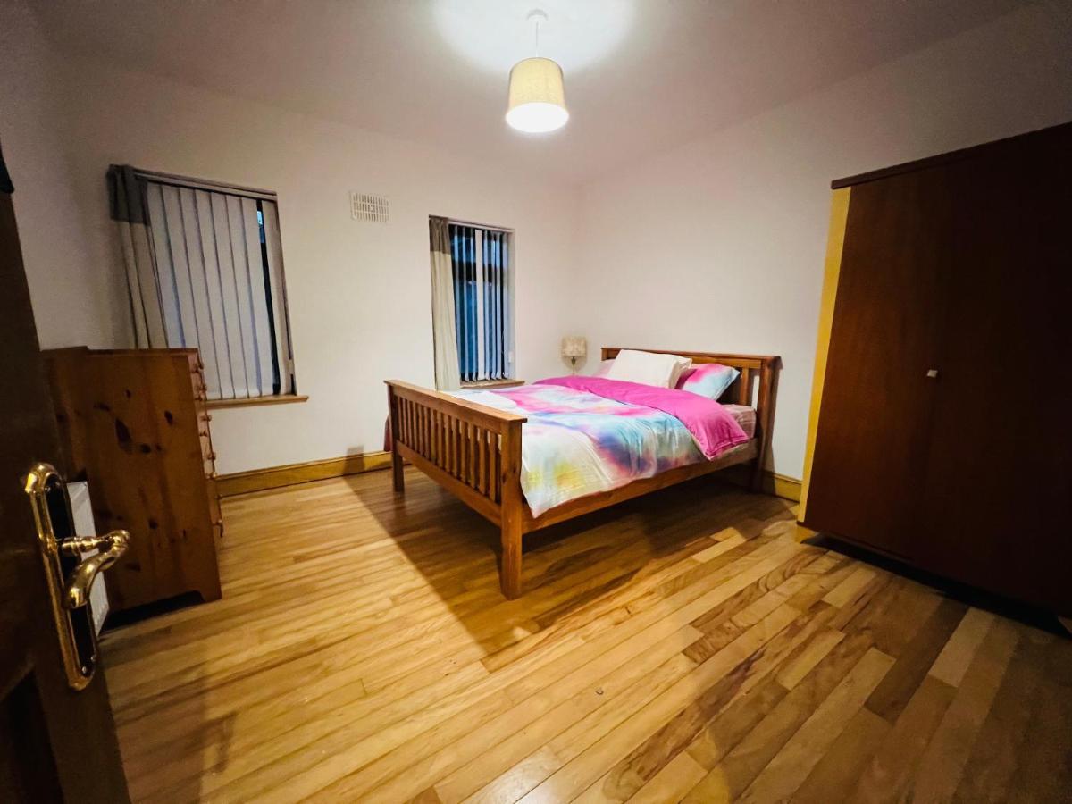 Fairgreen House Naas Ngoại thất bức ảnh